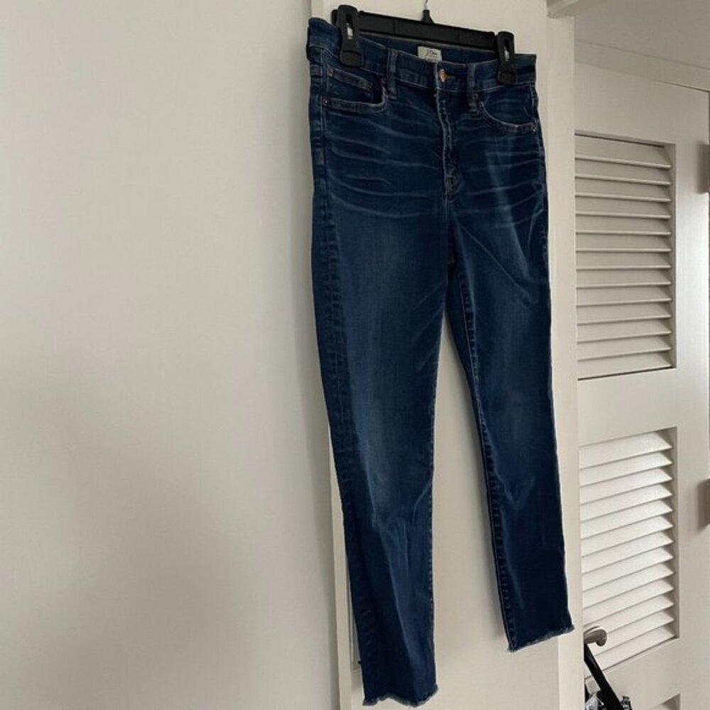 J-Crew 9" High Rise Toothpick Jean Medium Wash Size 28 NWOT